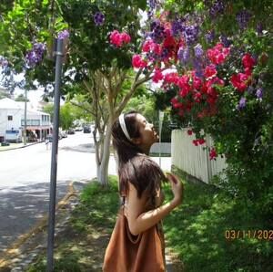 Meet your Posher, Emily